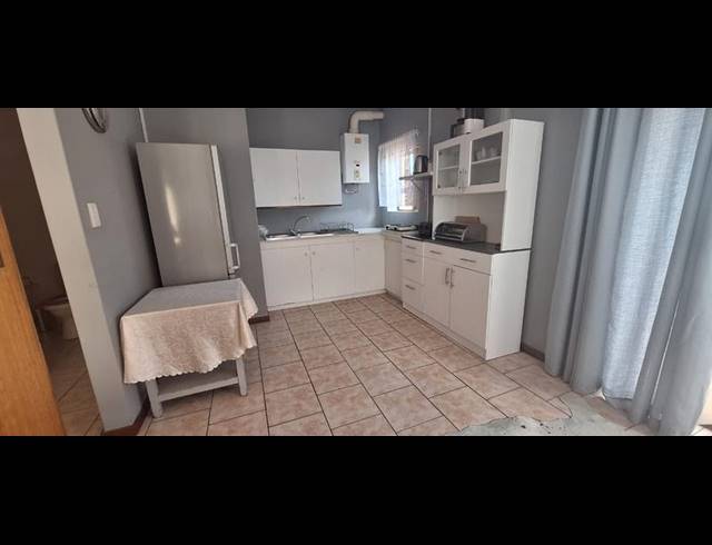 1 BEDROOM PROPERTY TO RENT IN DANA BAY